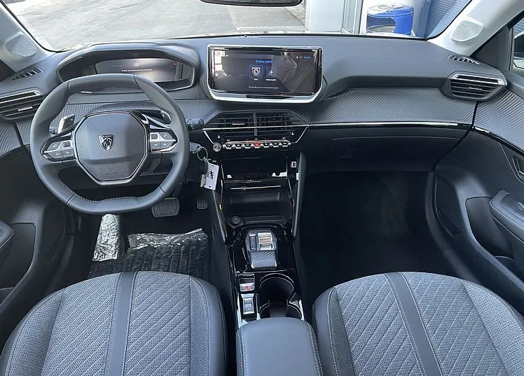 Zunanja slika - Peugeot 208 - ALLURE HIBRID 110 e-DCT6 €6.4 - DEMO - 6