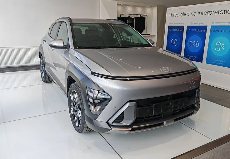 Zunanja slika - Hyundai Kona - 1.6 PREMIUM   18. WINTER I.. TRA. ambient. pass. - 1
