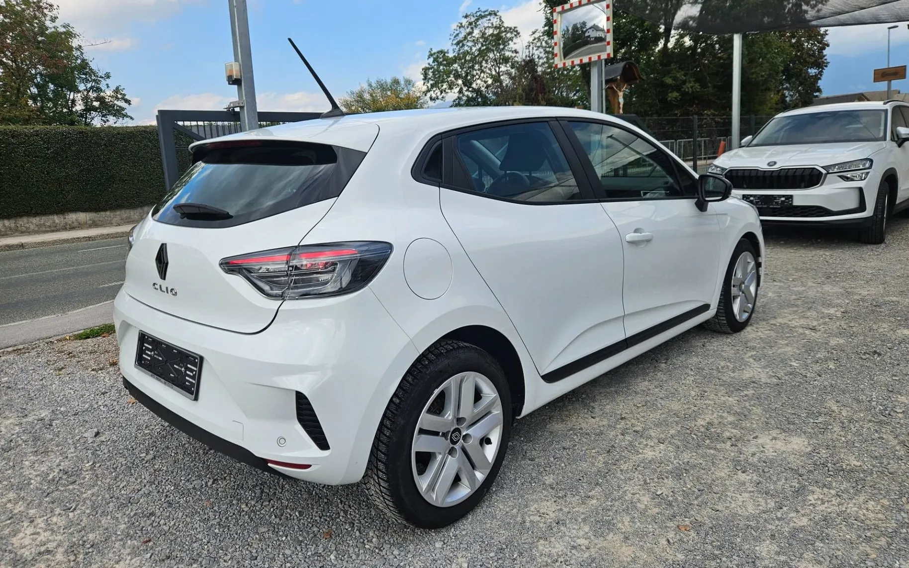 Zunanja slika - Renault Clio - TCe 90  1.LASTNIK SLO SAMO 84000KM - 4