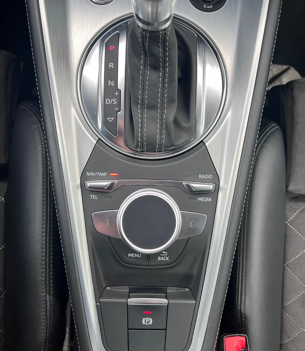 Zunanja slika - Audi TT - S line Q-MATRIX-NAVI-19Col-VIRTUAL-B O-GRSED-PDC - 17