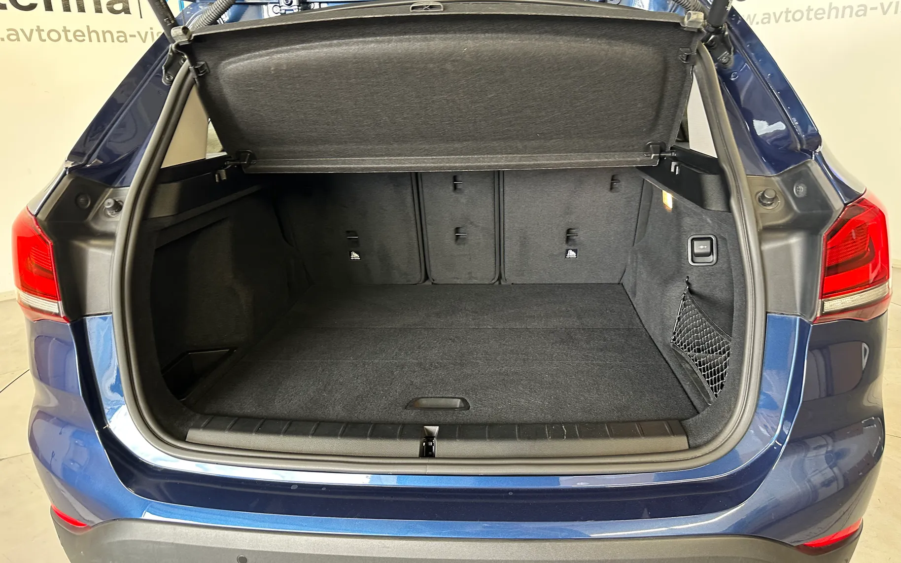 Notranja slika - BMW X1 - X1 - 23