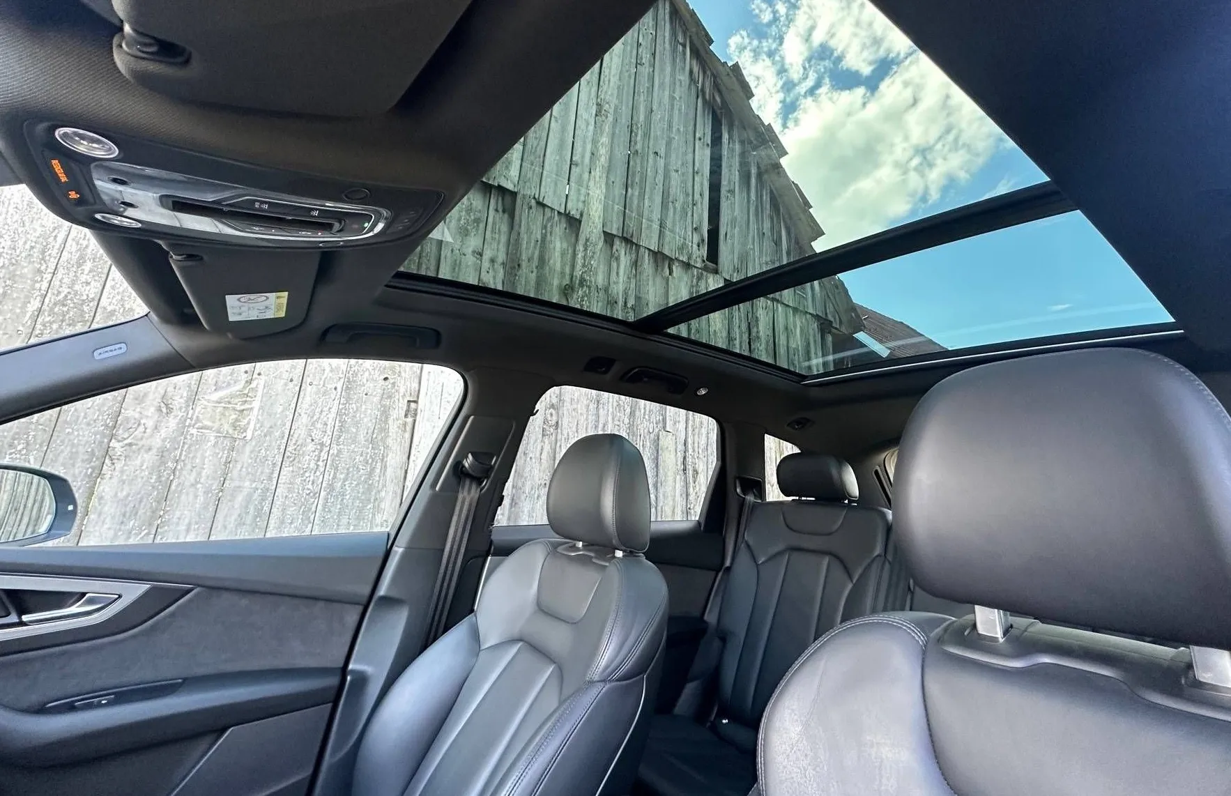 Zunanja slika - Audi Q7 - E-TRON 3.0TDI QUATTRO LED NAVI ACC HUD PANO 360K - 18