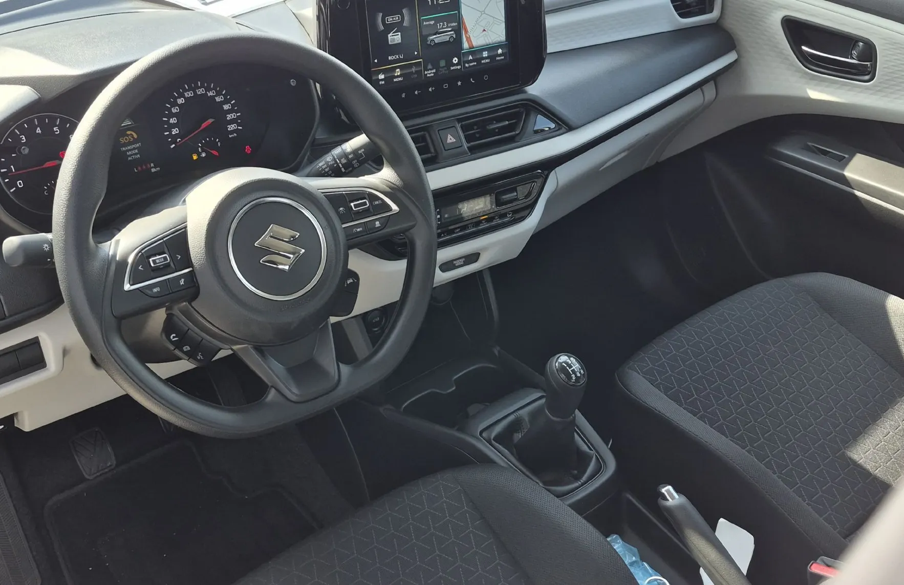 Zunanja slika - Suzuki Swift - 1.2 HIBRID COMFORT - 8