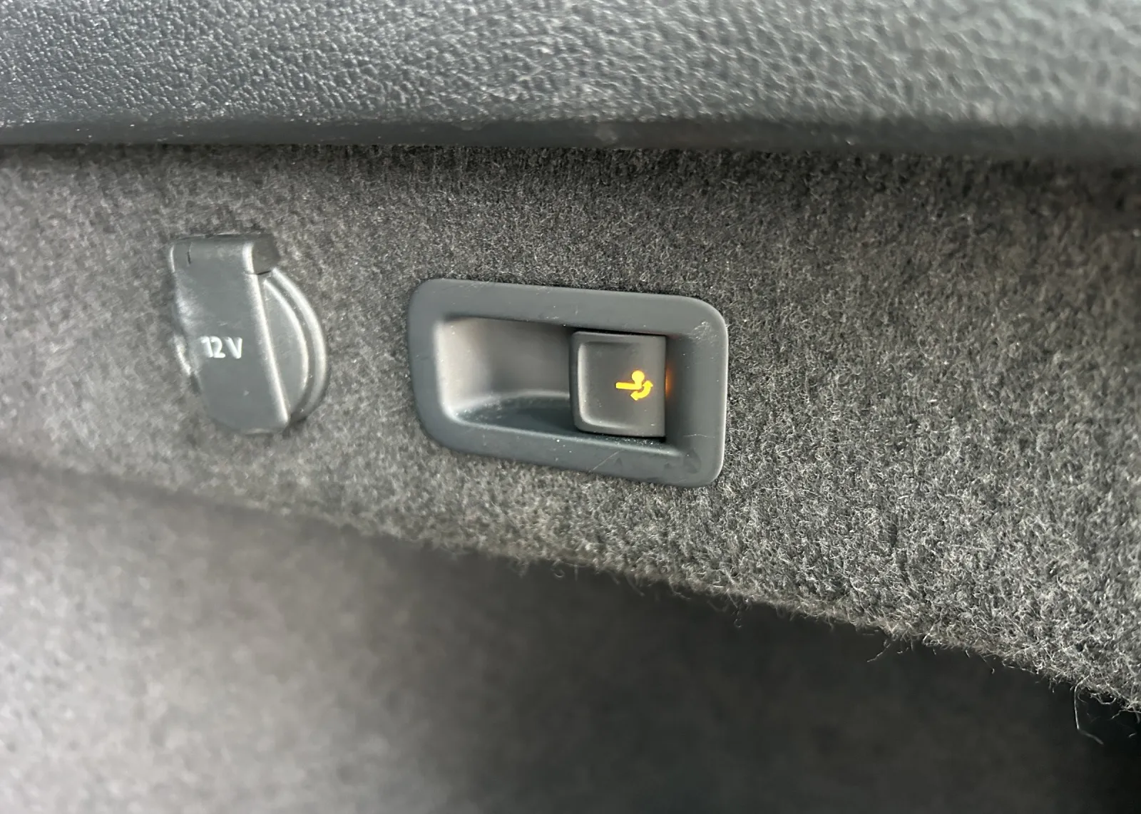Zunanja slika - Volkswagen Passat - 4motion 2,0 TDI DSG - 6