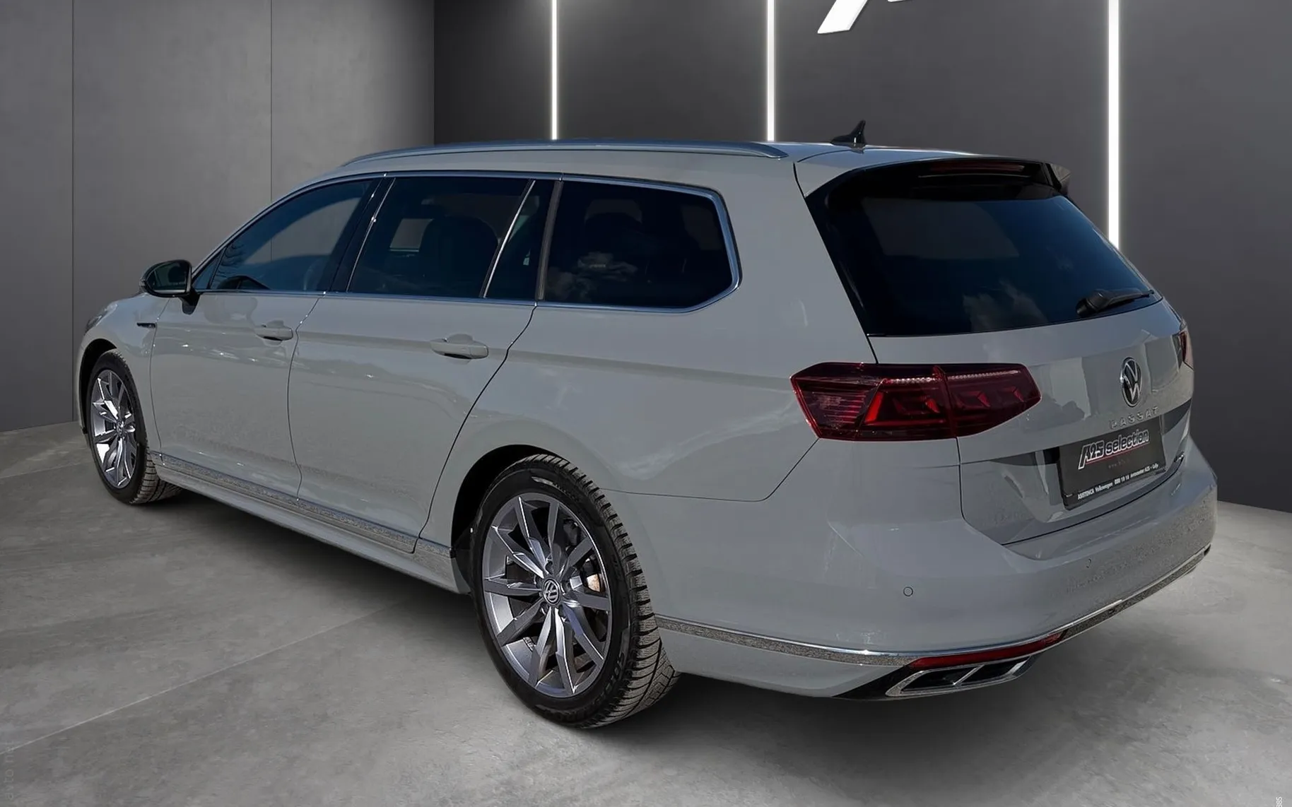 Zunanja slika - Volkswagen Passat Variant - 2.0 TDI BMT R-LINE 4MOTION DSG - 4