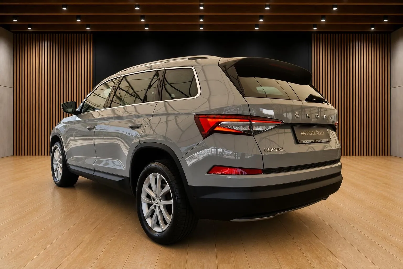Notranja slika - Škoda Kodiaq - 2.0 TDI Style DSG•Aktivni tempomat•Matrix - 7