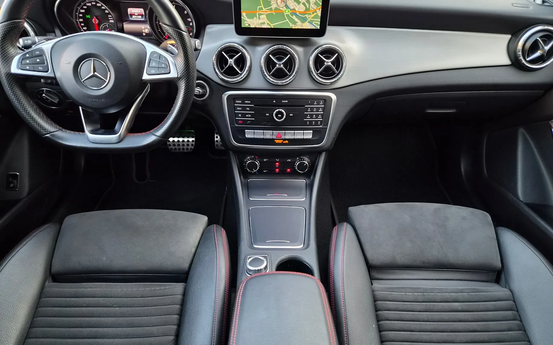 Zunanja slika - Mercedes-Benz CLA Shooting Brake - 220D-4MATIC-SHOOTING BRAKE-AMG LINE-18COL-KAMERA- - 6