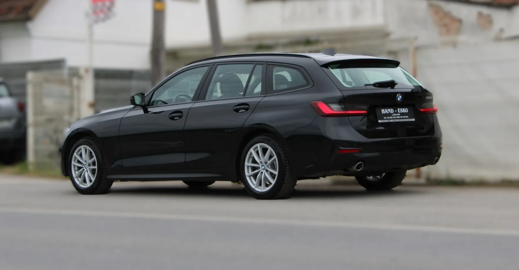Zunanja slika - BMW Serija 3 - Touring: 318dA Touring Advantage Avt. ALU NAVI PDC LED - 8