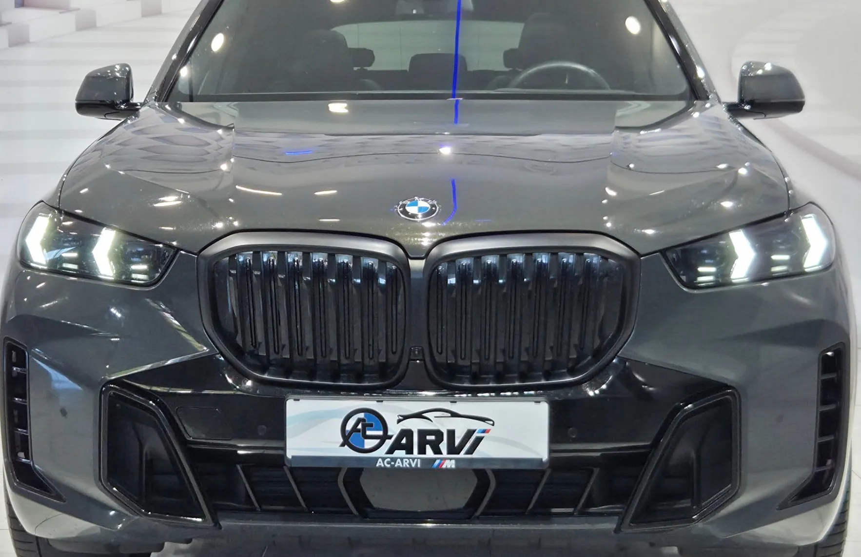Zunanja slika - BMW X5 - serija : xDrive30d Avt-M.SPORT PRO-ZRAČ-RADAR-PANO - 2