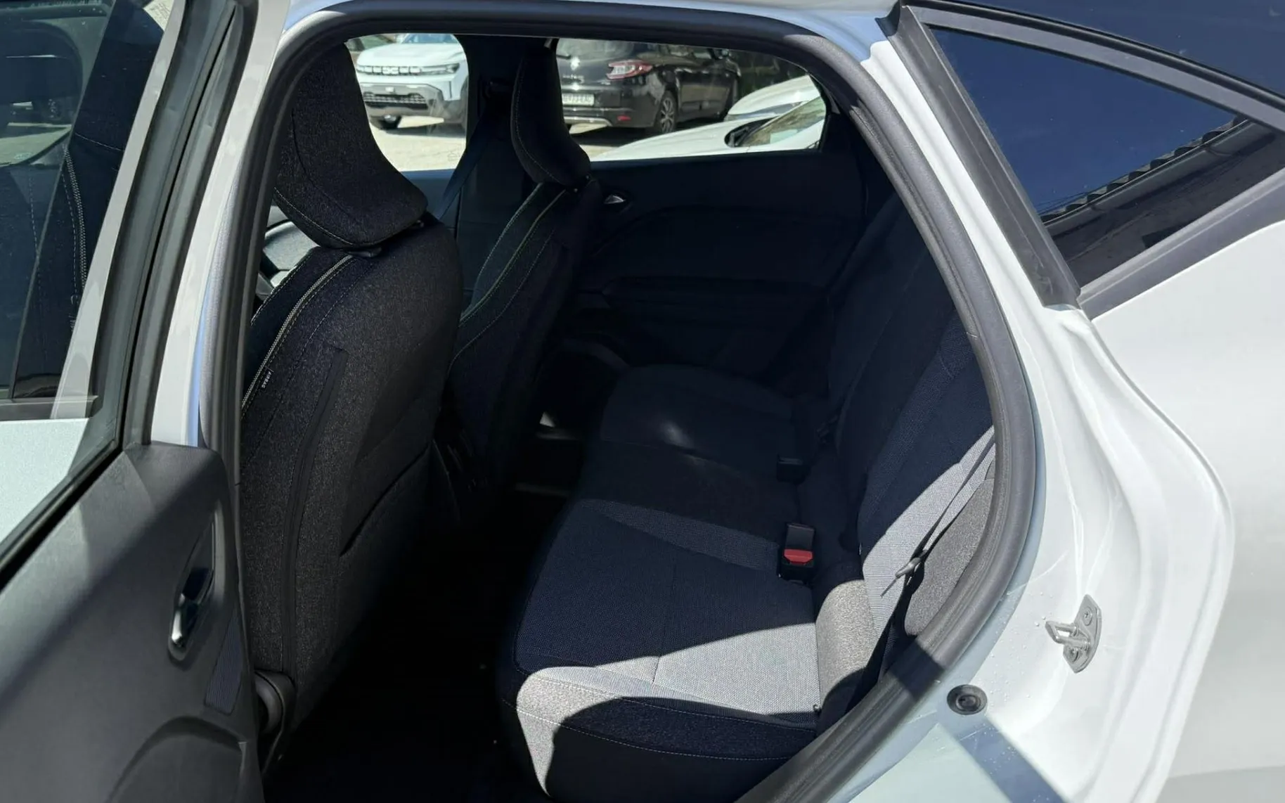 Zunanja slika - Renault Captur - TCe 115 Techno - 4