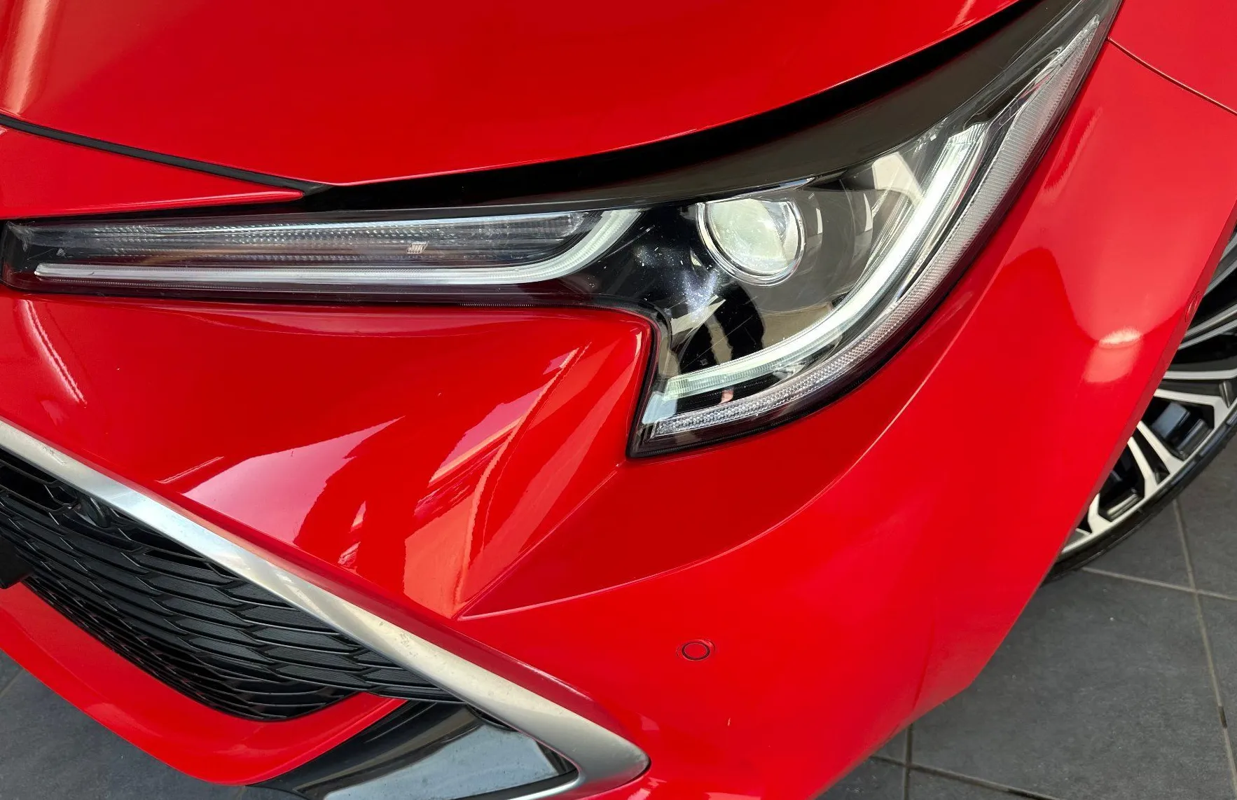 Zunanja slika - Toyota Corolla - 1.8 GR Sport Hybrid.LUKSENBURG.KAMERA.LED.USNJE. - 2