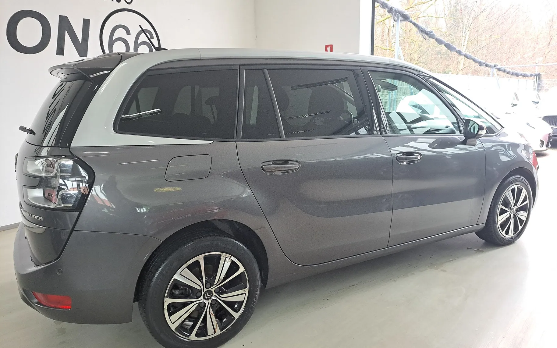 Zunanja slika - Citroën C4 - Grand Spacetourer BlueHDi-7 SEDEŽEV-KAMERA-1 LASTNIK-GARANCIJA-SHINE - 3