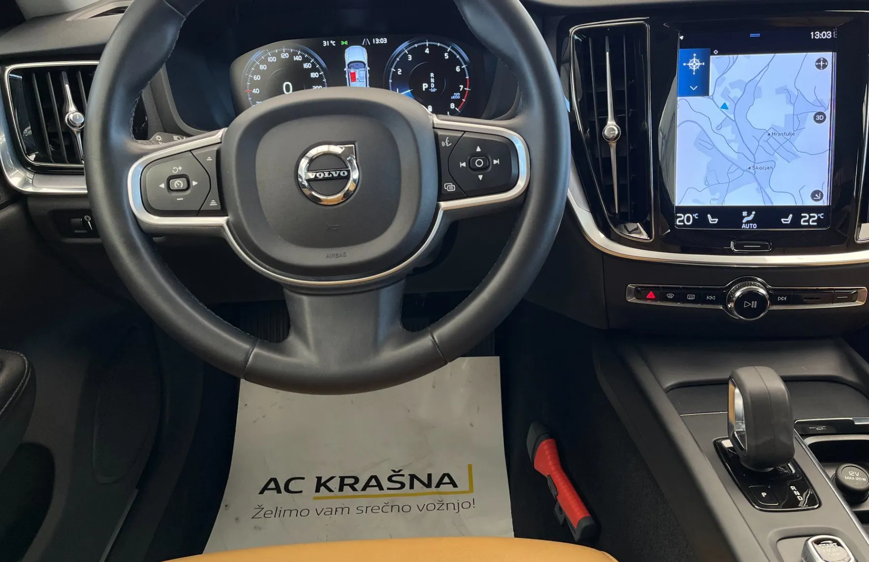 Zunanja slika - Volvo V60 - B3P Momentum Pro - 12