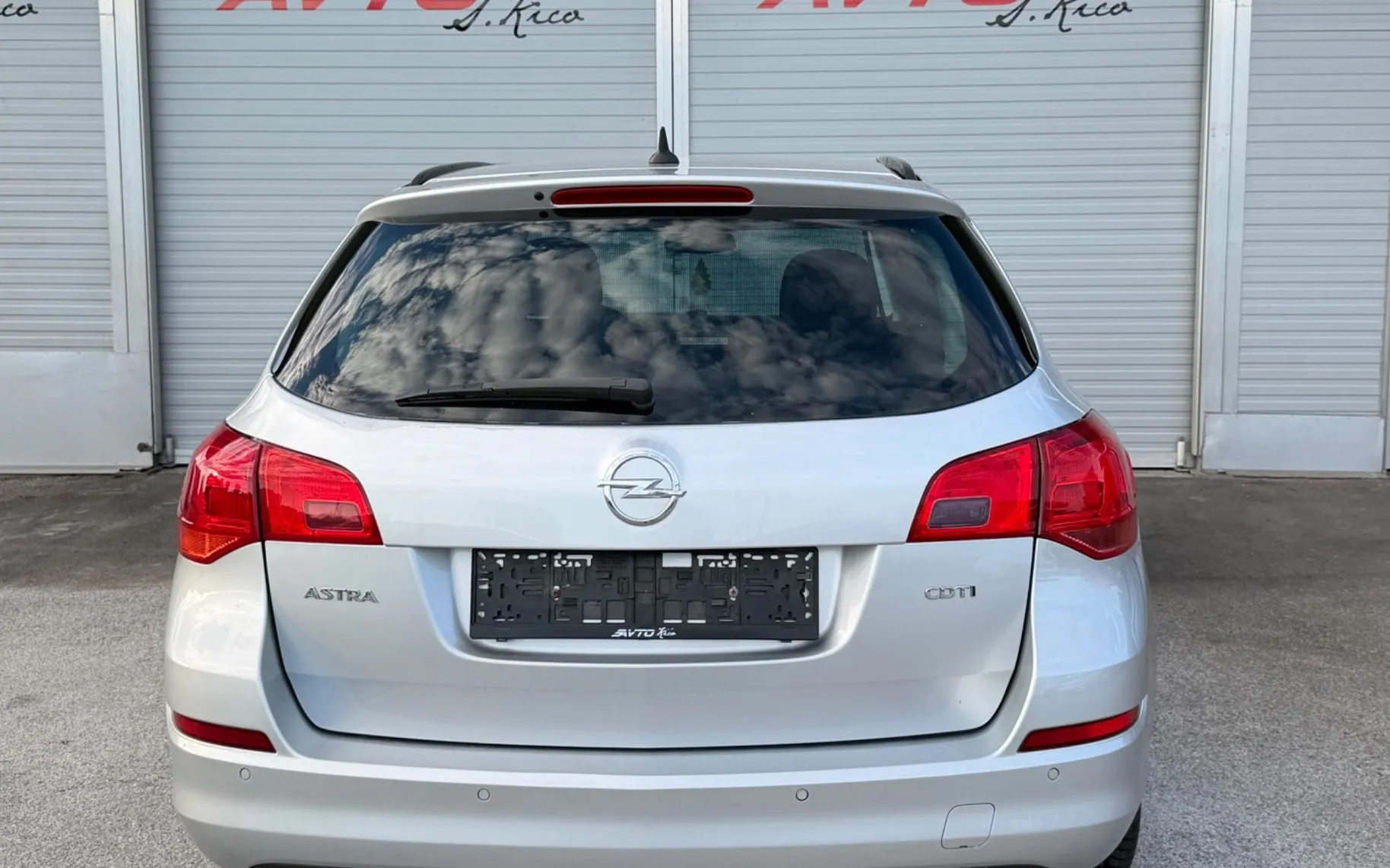 Zunanja slika - Opel Astra - 1.7 CDTI-NAVIGACIJA-TEMPOMAT-SERVISNA KNJIGA-PDC - 6