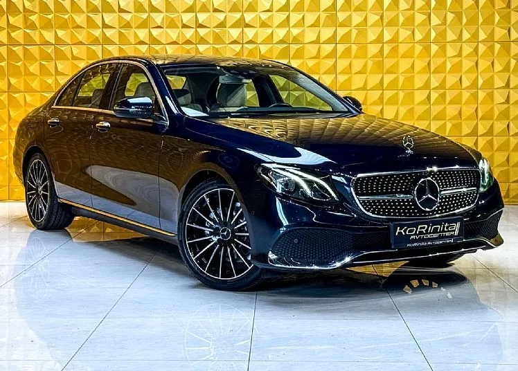 Zunanja slika - Mercedes-Benz E-Razred - E 220d KAMERA-AMBI-BURMESTER-GRETJE-F1... - 3