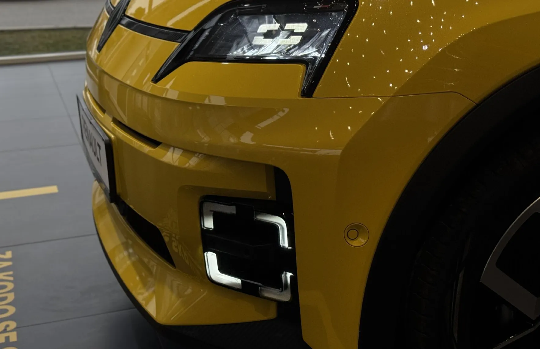 Zunanja slika - Renault 5 E-tech - TECHNO 150 HP COMFORT RANGE - 7