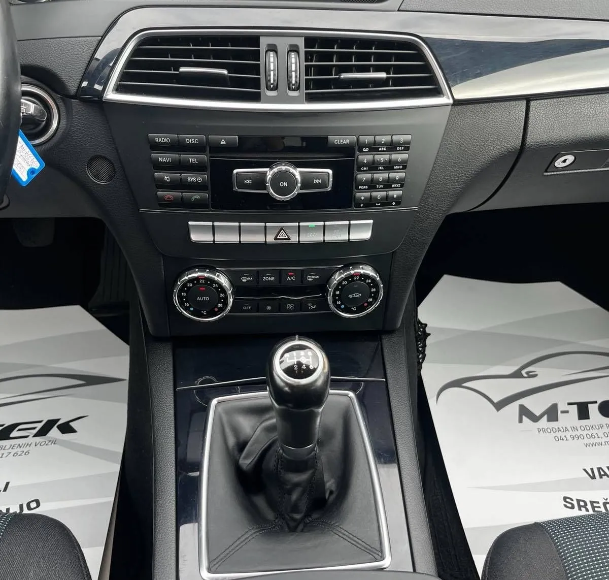 Notranja slika - Mercedes-Benz C-Razred - C 220 CDI BlueEFFICIENCY AVANTGARDE... - 11