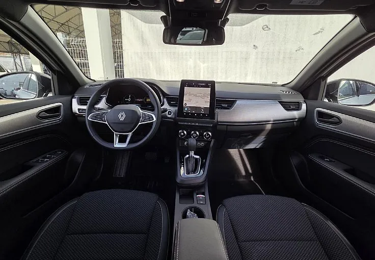 Zunanja slika - Renault Mégane Conquest - Megane Conquest Techo E-Tech HEV 145 + Paket Easy park Premium - 9
