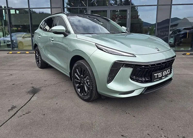 Zunanja slika - Forthing Forthing T5 EVO - T5 Evo my 2025 + ADAS - 2