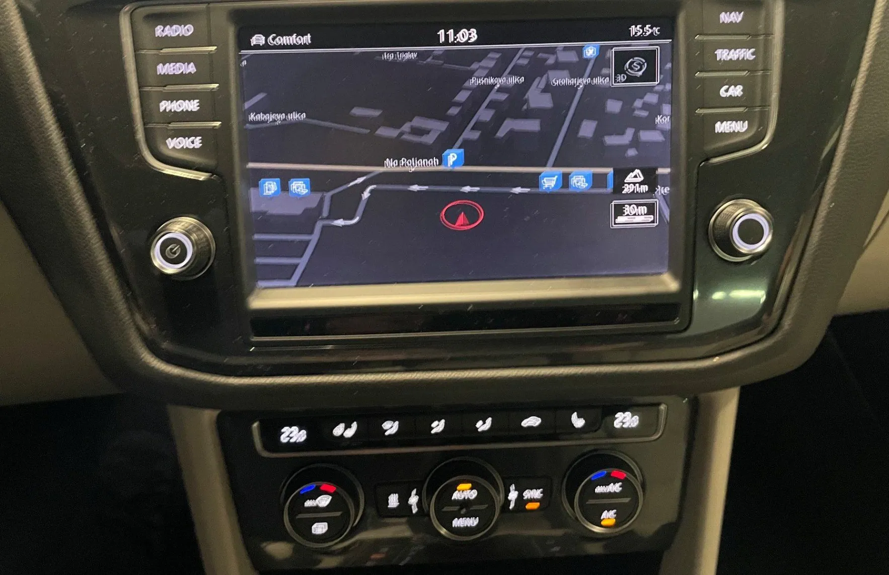 Zunanja slika - Volkswagen Tiguan - R-LINE 2.0 TDI BMT 176 KW DSG NAVI.2XPDC.KAMERA - 13