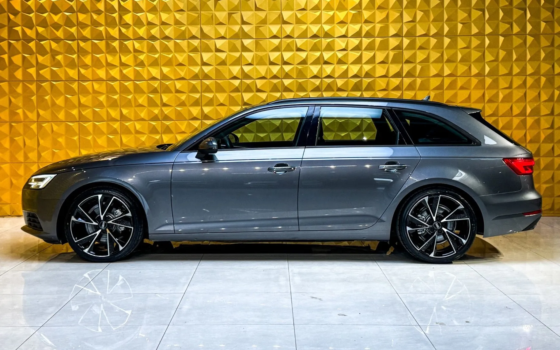 Zunanja slika - Audi A4 Avant - 2.0 TDI AUT. MATRIX-NAVI.-TEMP.-EL. PRTLJAZNIK... - 6