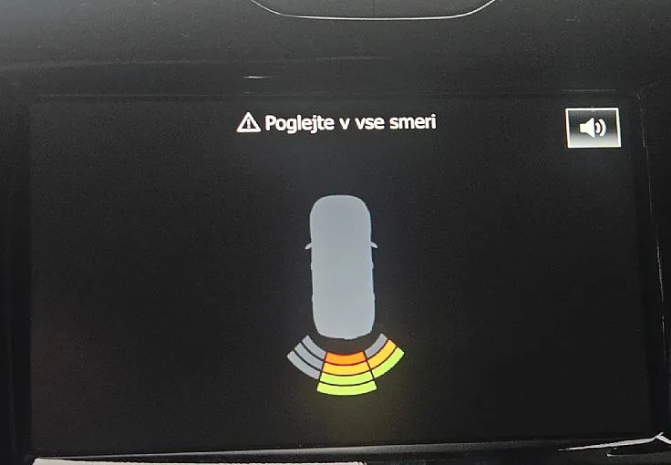 Zunanja slika - Renault Clio - 0.9 TCe 90ks °1.LASTNIK° °NAVIGACIJA° °LED° - 11