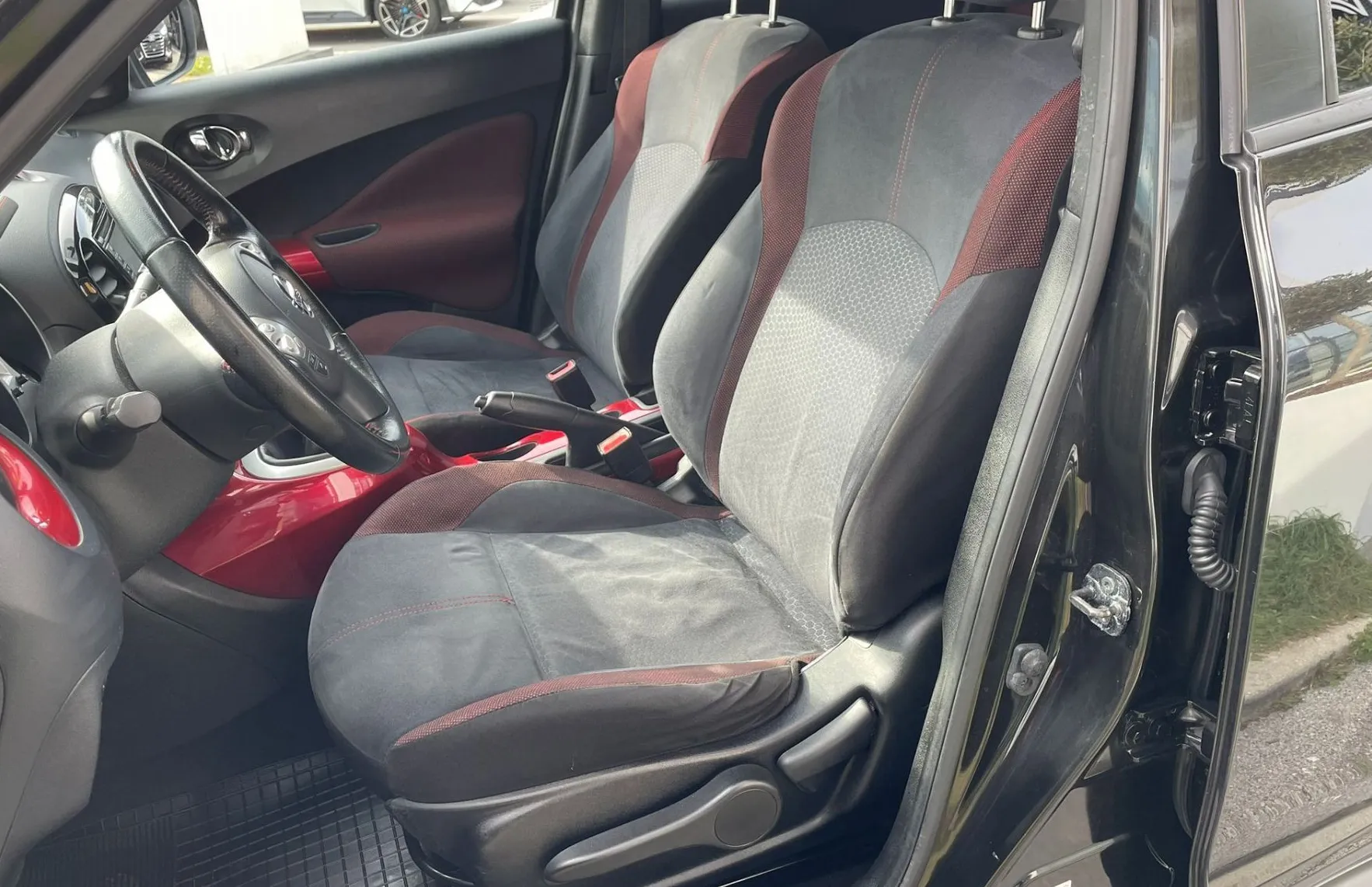 Zunanja slika - Nissan Juke - 1.2 DIG-T Tekna - 10