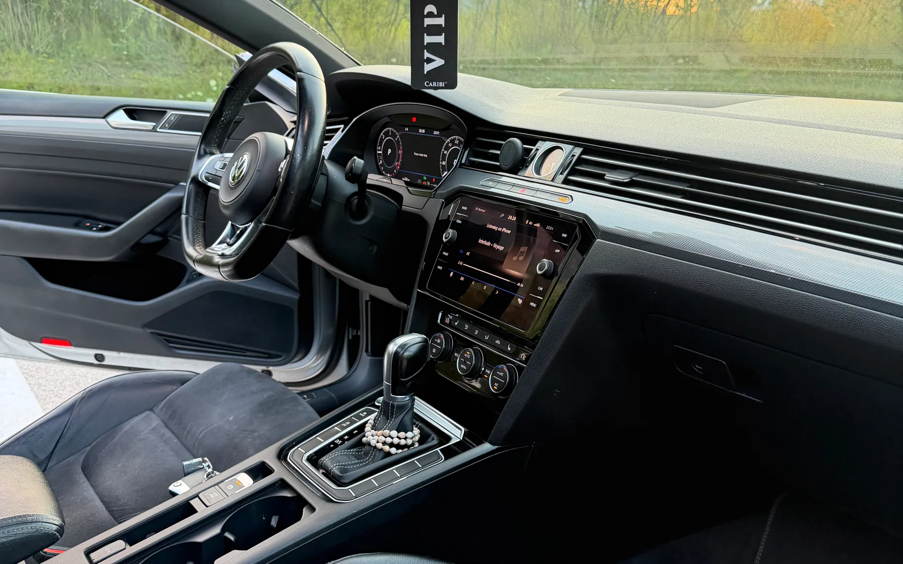 Notranja slika - Volkswagen Arteon - Volkswagen  2.0 TDI R-Line - 6