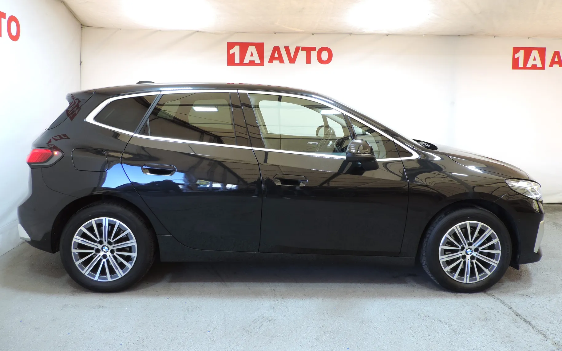 Zunanja slika - BMW Serija 2 - 220i Active Tourer Luxury Line Avt. - 4