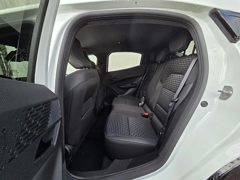 Zunanja slika - Renault Clio - 6 Techno TCE 115 2026 - 12