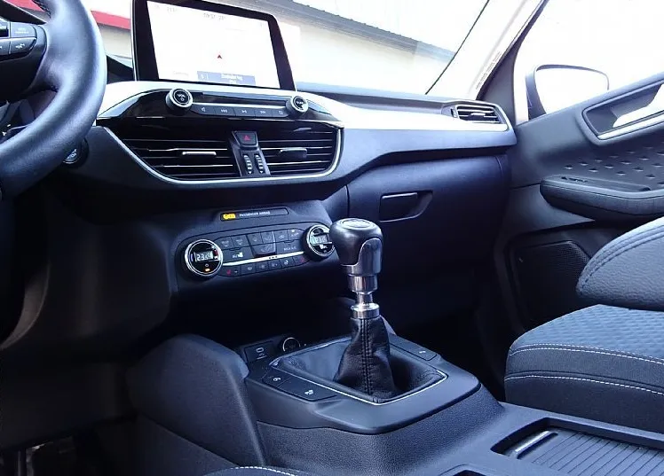 Zunanja slika - Ford Kuga - 1.5 TREND 120KM - NAVI - GRETJE VOLANA. SEDEŽEV- - 16