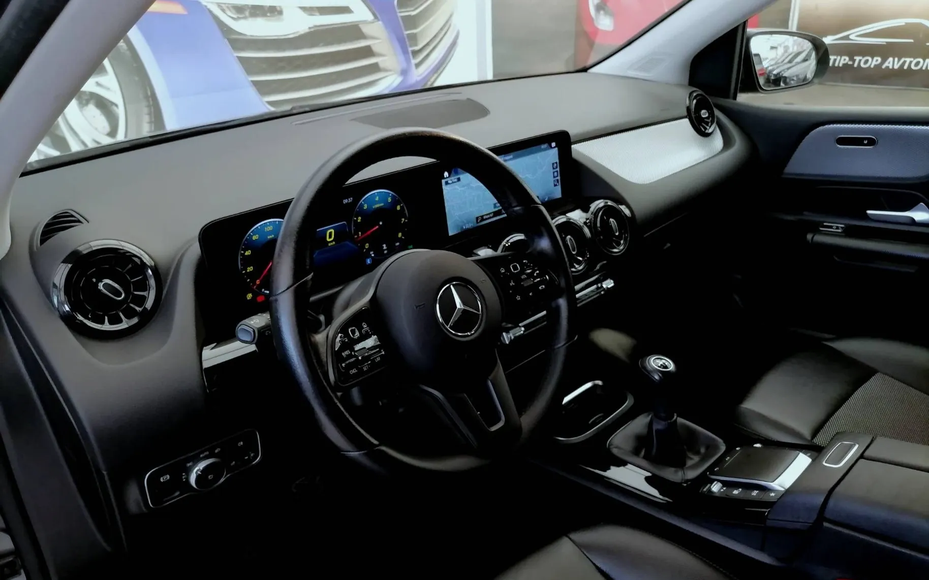 Zunanja slika - Mercedes-Benz B-Razred - B 180 KAMERA360 ALU PDC NAVI PDC 1.LASTNIK-TOP  .. - 5