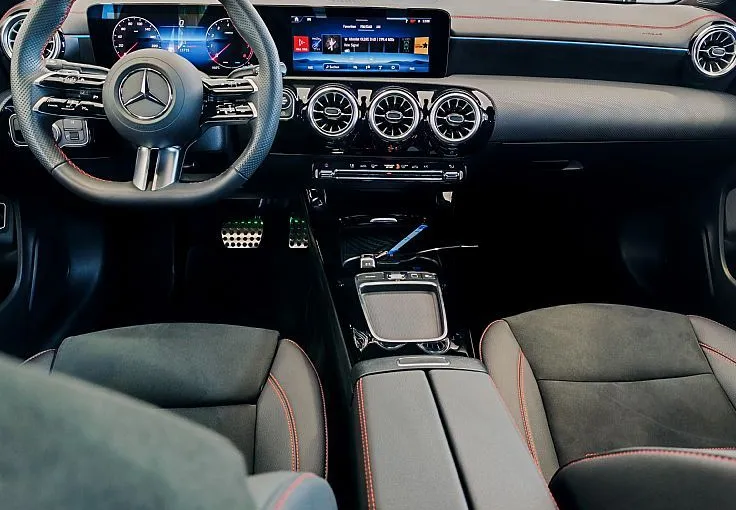 Zunanja slika - Mercedes-Benz CLA-Razred - 200 AMG PRO FULL-360 KAMERA-18 COL-LED-VIDEO - 7