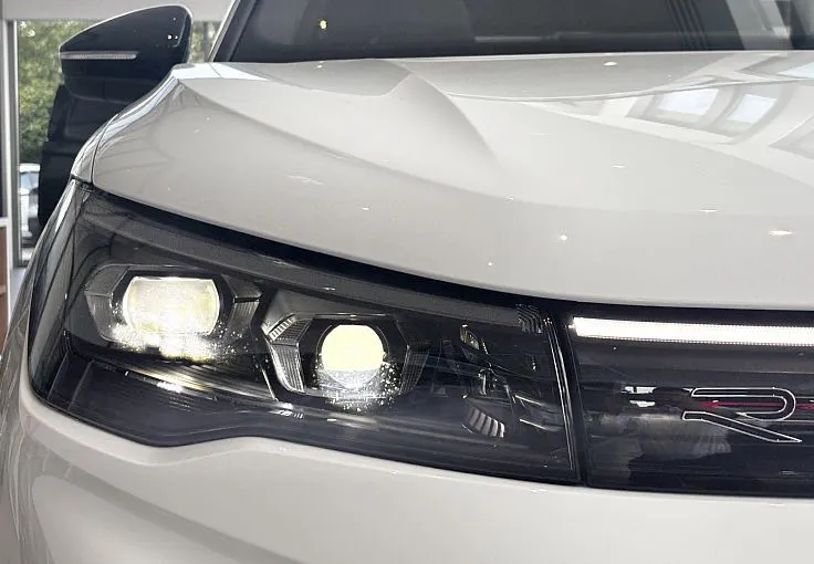 Zunanja slika - Volkswagen Tiguan - R-Line 4JOY 2.0 TDI 4M DSG - 2