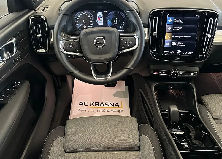 Zunanja slika - Volvo XC40 - T5 Plus Bright Recharge AT FWD - 9