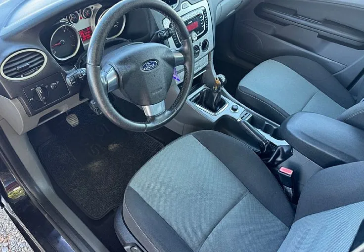 Zunanja slika - Ford Focus - Karavan 1.6 TDCi 110ks KLIMA tehnični 7.10.2026 - 5