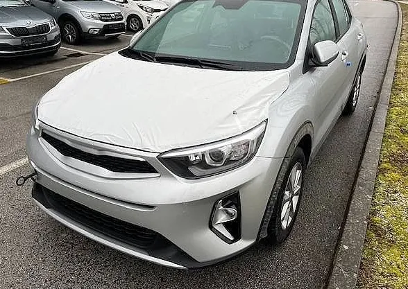 Zunanja slika - KIA Stonic - 1.2 DPI LX Urban+ NA ZALOGI - 1
