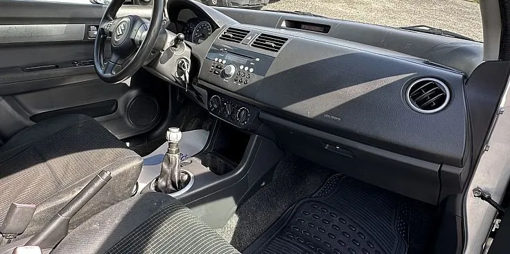 Zunanja slika - Suzuki Swift - 1.3 GC - 7
