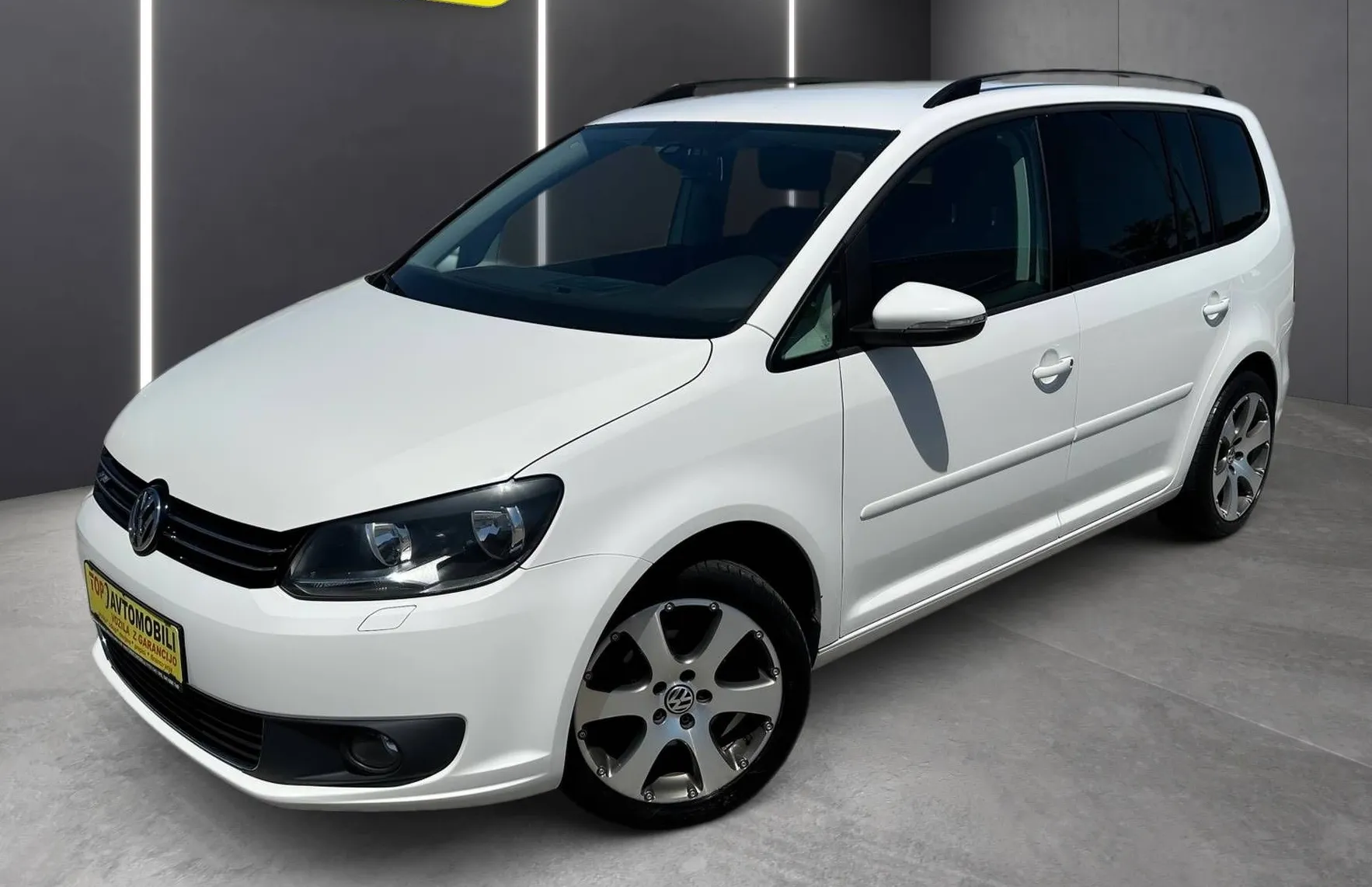 Zunanja slika - VW Touran - 1.6 TDI MOŽNOST FINANCIRANJA BREZ POLOGA - 2