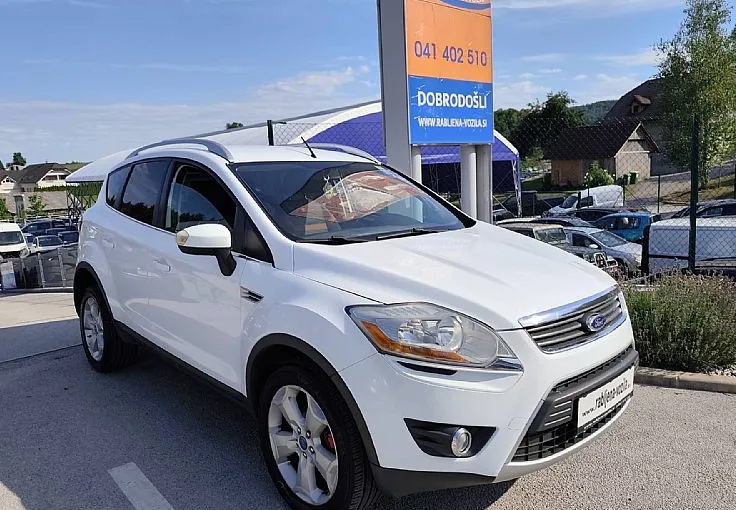 Zunanja slika - Ford Kuga - 2.0 TDCi Titanium LEPO OHRANJENO VOZILO - 3