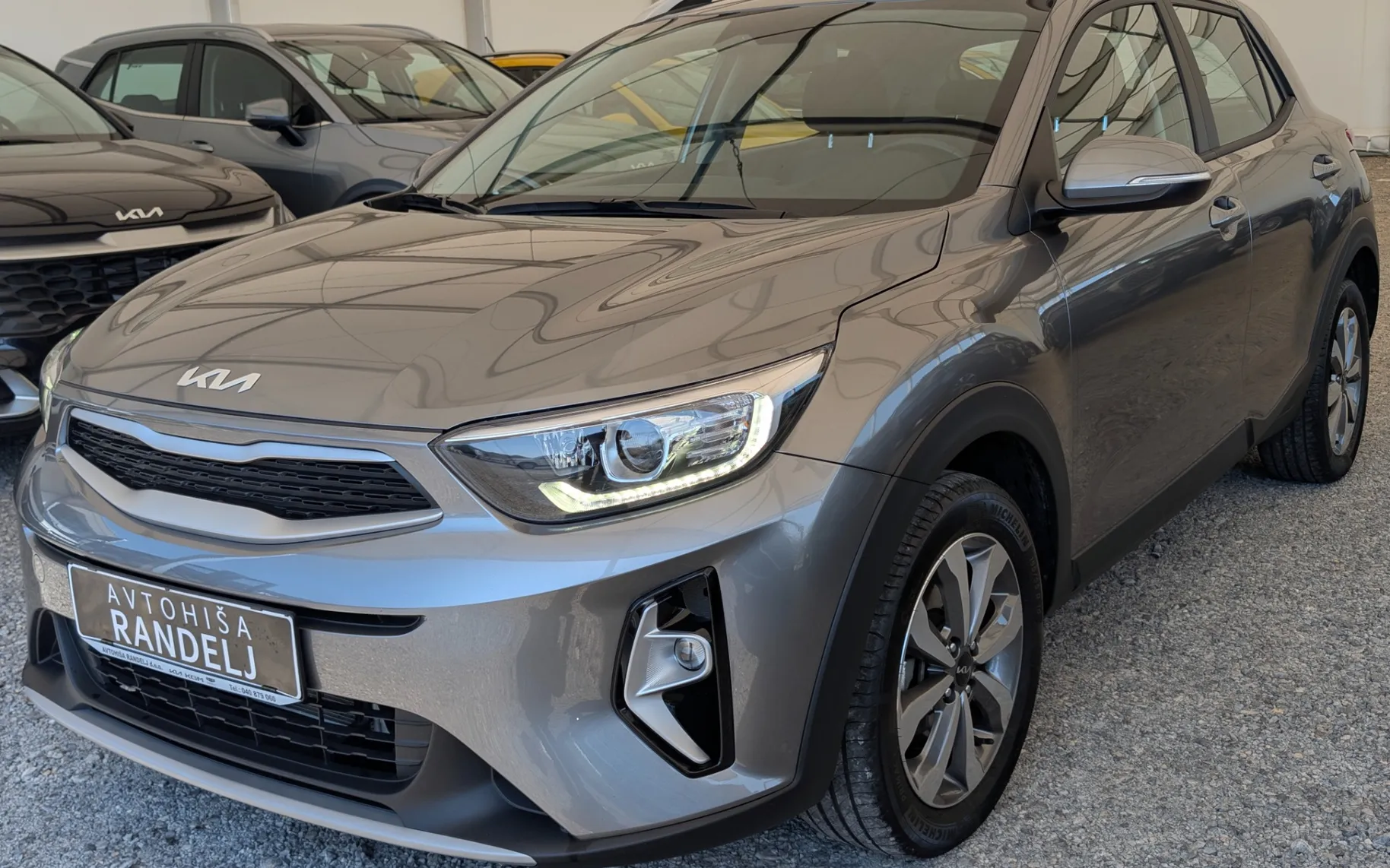 Zunanja slika - KIA Stonic - 1.0 T-GDi LX Urban+ ISG - 1