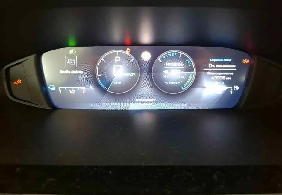 Zunanja slika - Peugeot 308 - 1.6 PHEV 133 KW  Pack Avt.NAVI.43.OOO KM - 6