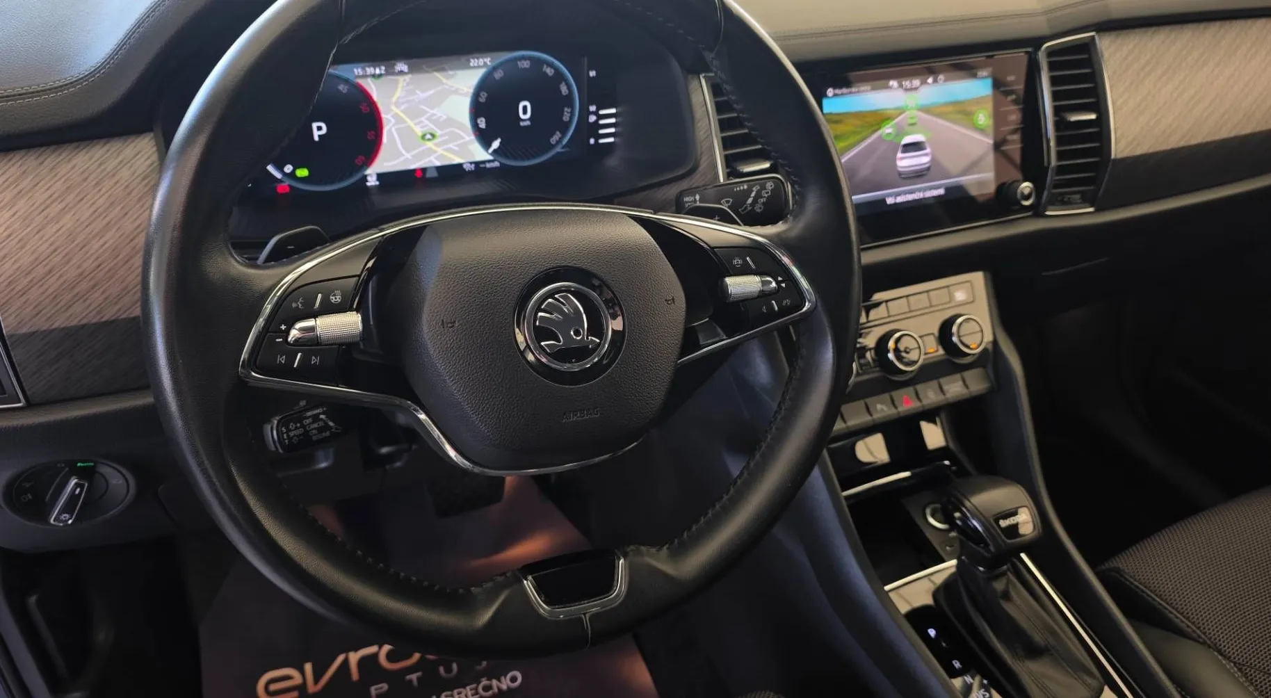Notranja slika - Škoda Kodiaq - 2.0 TDI Style DSG Odlična oprema-Matrix-Vl.naprava - 8