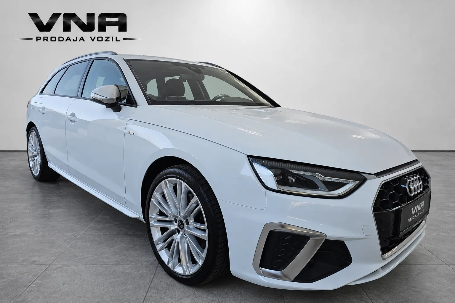 Zunanja slika - Audi A4 Avant - TDI S-LINE |KAMERA|TEMPOMAT|AMBIENT|B O|TOP|NAVI| - 3