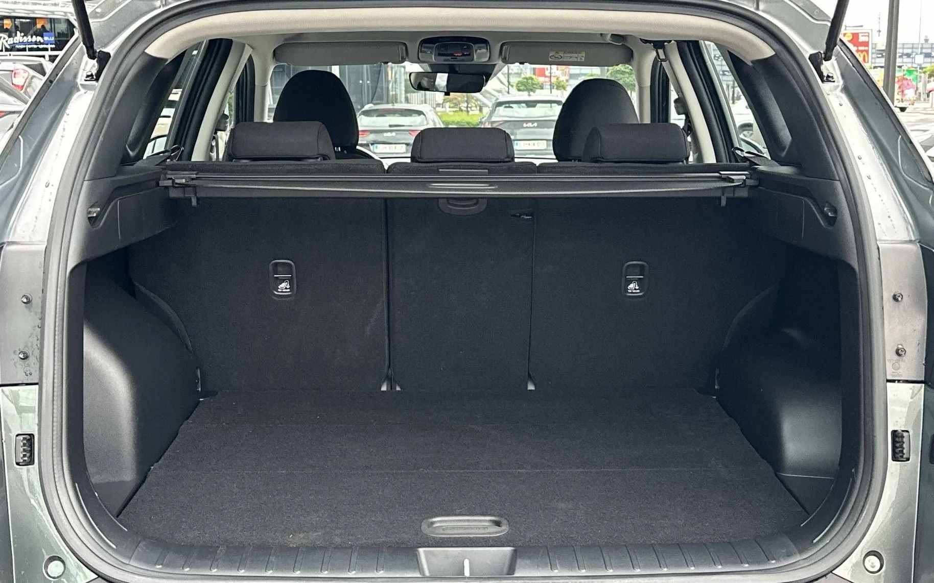 Notranja slika - Hyundai Tucson - 1.6 T GDI Trend... - 12