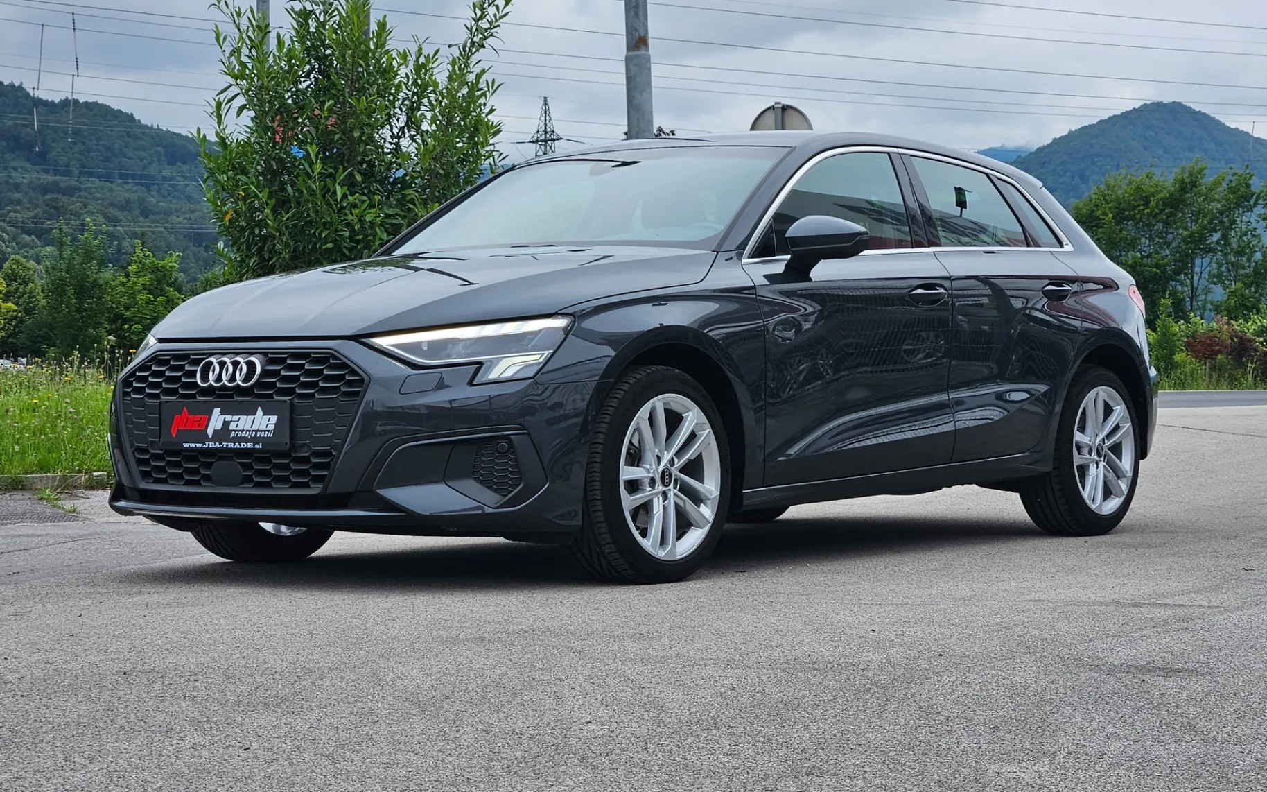 Zunanja slika - Audi A3 - Sportback 35 TFSI S tronic - 3
