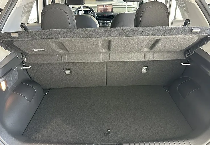 Zunanja slika - Hyundai Inster - 42 kWh Trend   PLUS - COMFORT - 12
