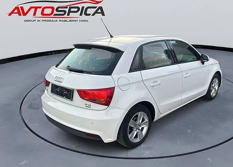 Zunanja slika - Audi A1 - 1.0 TFSI ultra Design - NA OBROKE BREZ POLOGA - - 3