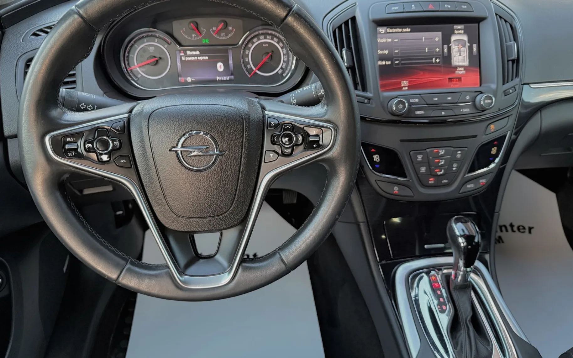 Zunanja slika - Opel Insignia - 2.0 CDI 4X4 AVT|MEMORY|BIXENON|PDC|VLEČNA KLJUKA| - 9