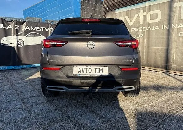 Zunanja slika - Opel Grandland X - 2.0 DIESEL 130KW ULTIMATE AUT LED ACC KAMERA APPLE - 6